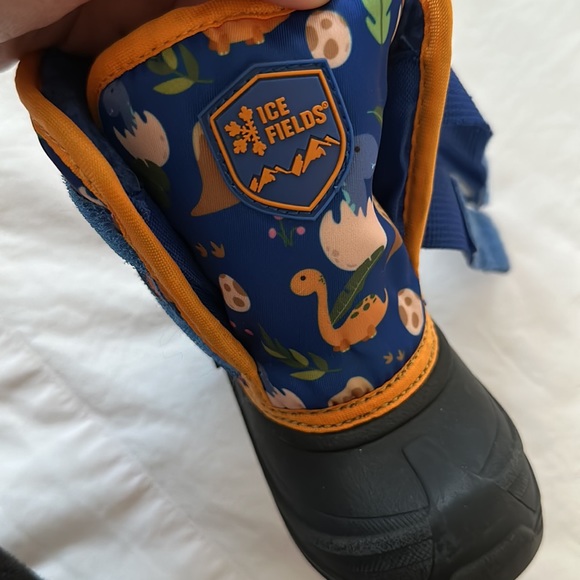 Waterproof boots, toddler size 5, blue, orange, lights up with each step, - Picture 8 of 8